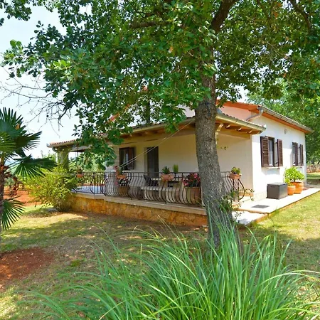 Fuer 4 Personen Ca 70 Qm In Rovinj-cocaletto, Istrien Istrische Riviera Holiday home *